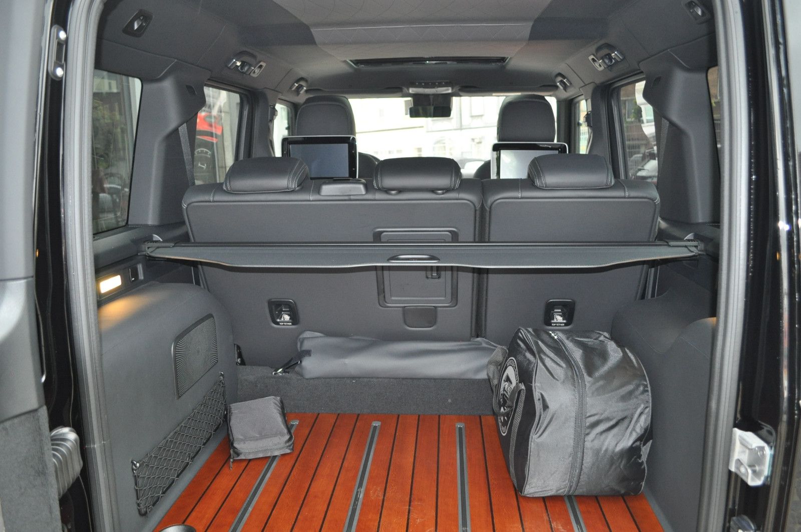 Fahrzeugabbildung Mercedes-Benz G 500 Final Edition V8 Black