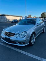 Mercedes-Benz Mercedes Benz E55 AMG W211 - Mercedes-Benz E 55 AMG: Limousine