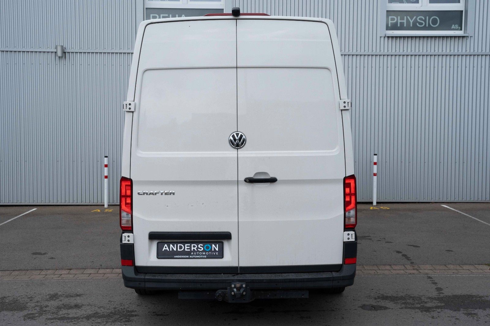 Fahrzeugabbildung Volkswagen CRAFTER 2.0 TDI KA 35 LR KAM TEL AHK PDC MFL