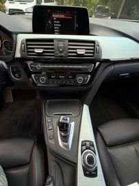 BMW 320 - 11
