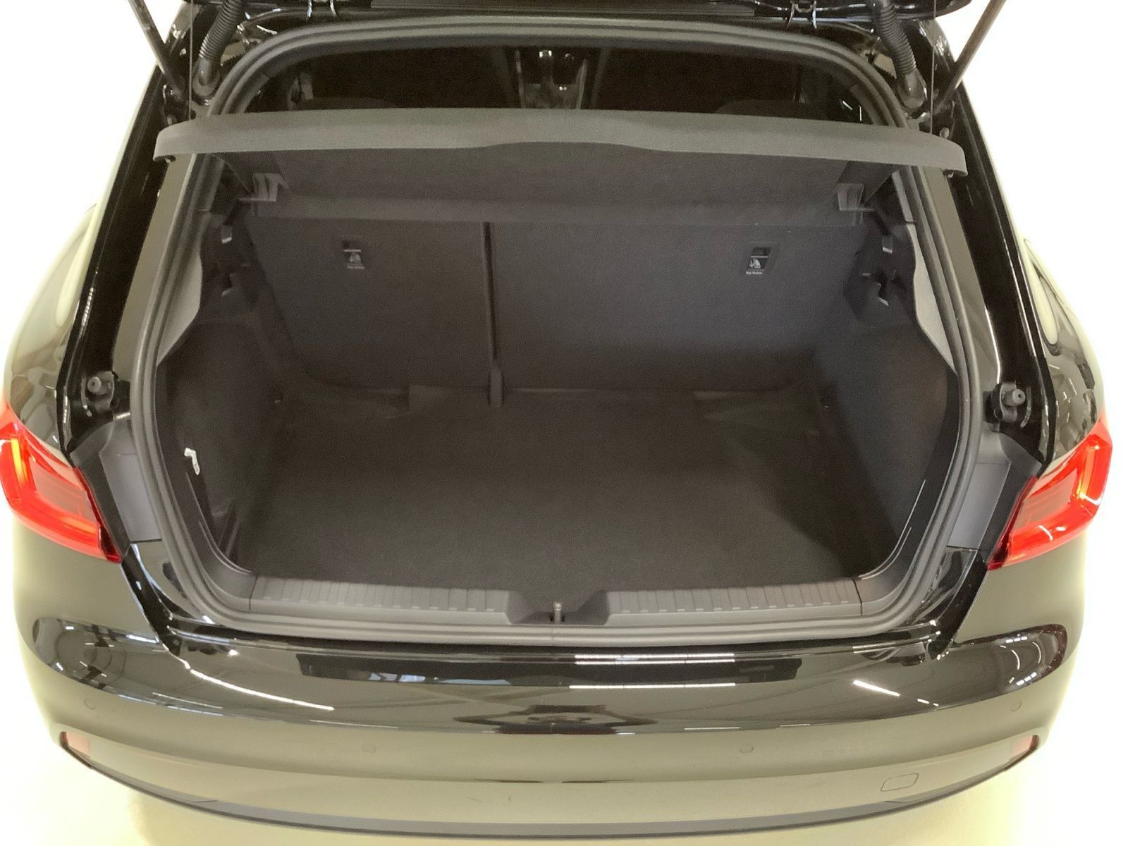 A1 Sportback 25 TFSI 70(95) kW(PS) Schaltgetrieb