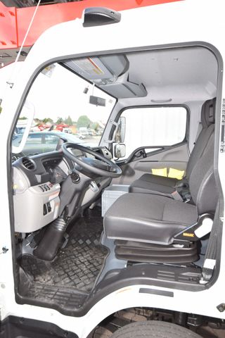 Mitsubishi Fuso AMAK 65E -  Vollelektrisch im Kranbetrieb