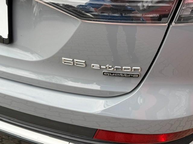 Audi Q4 e-tron 55 e-tron S-Line quattro, миниатюра 15