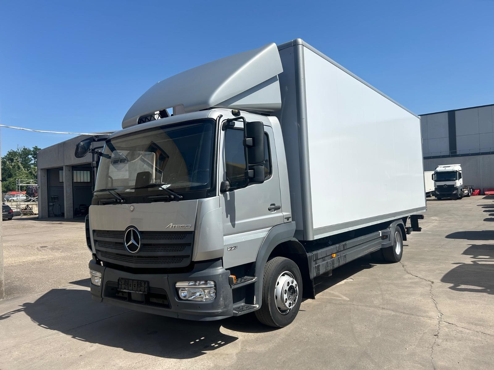Mercedes-Benz Atego 1221, Standheizung,Rückfahrkamera