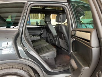 Volkswagen Touareg 4.2 TDI 4-Motion DSG *NAVI*ACC*AHK*LED*