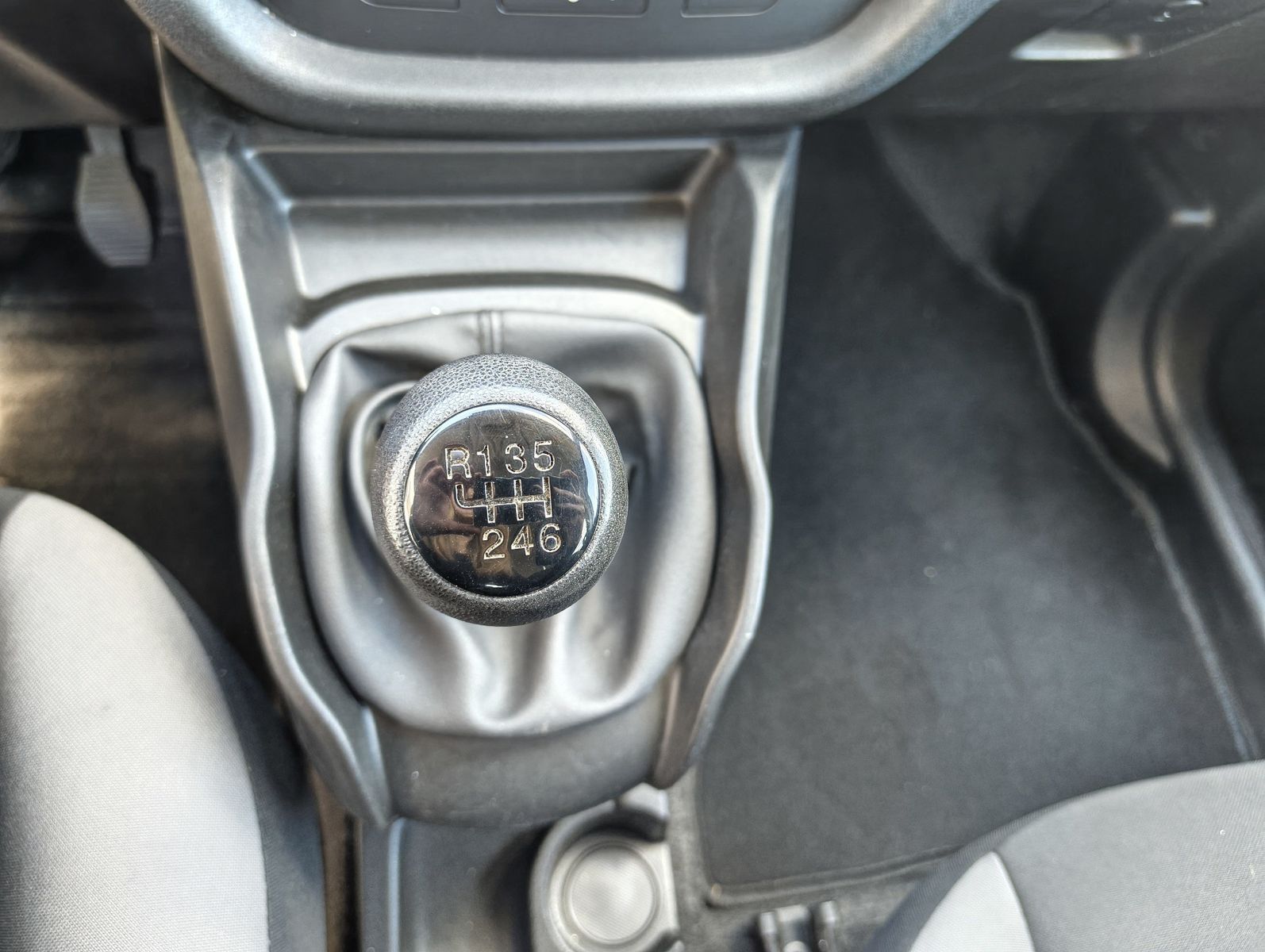Fahrzeugabbildung Fiat Doblo Kombi Maxi SX 1.6 Mjet