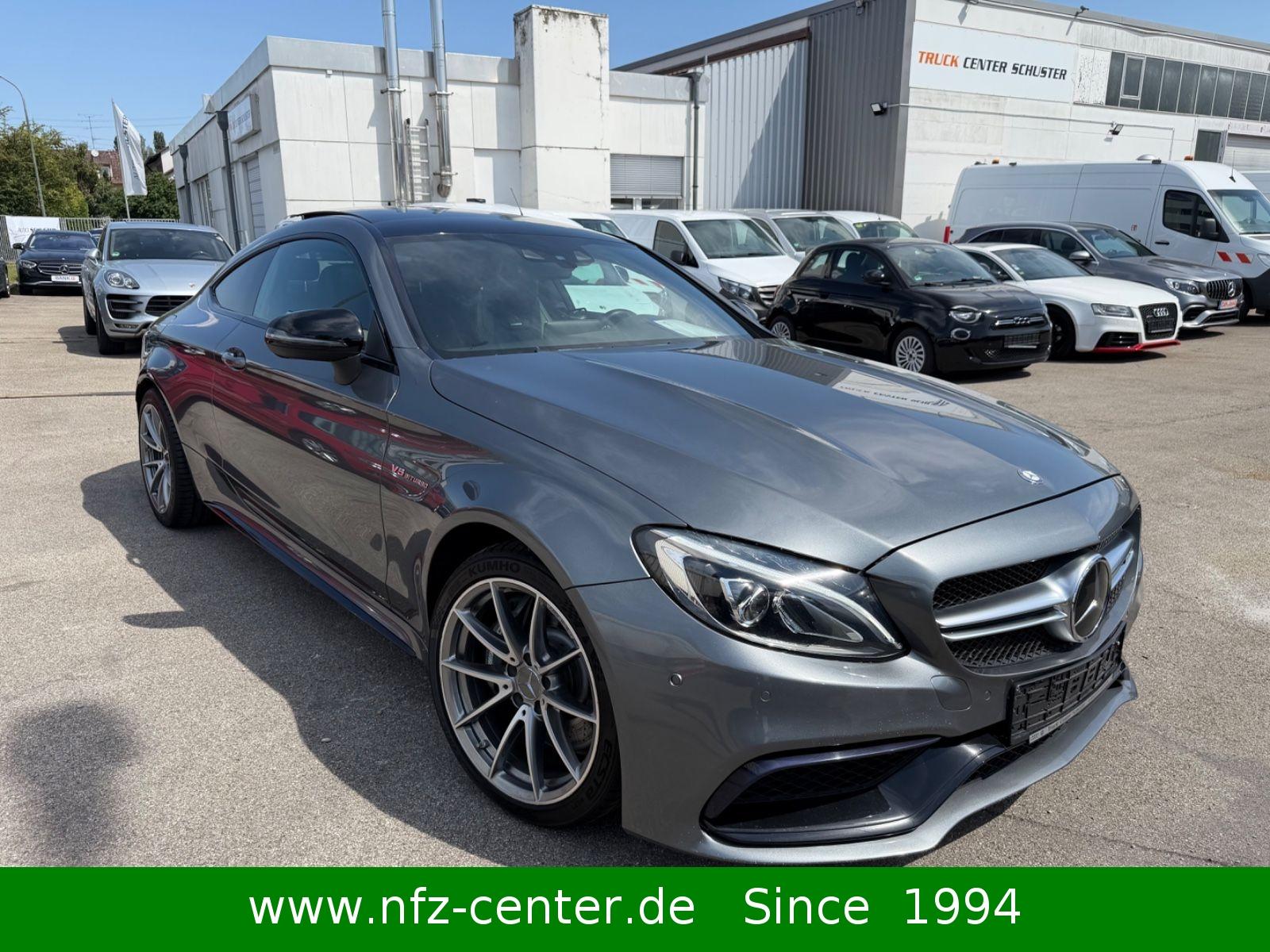 Mercedes-Benz C 63 AMG Coupe V8 Pano/ Burmester/SportAbg