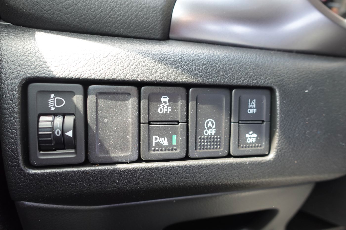 Fahrzeugabbildung Suzuki Vitara 1.4Hybrid Club Navi, Kamera,PDC,LED