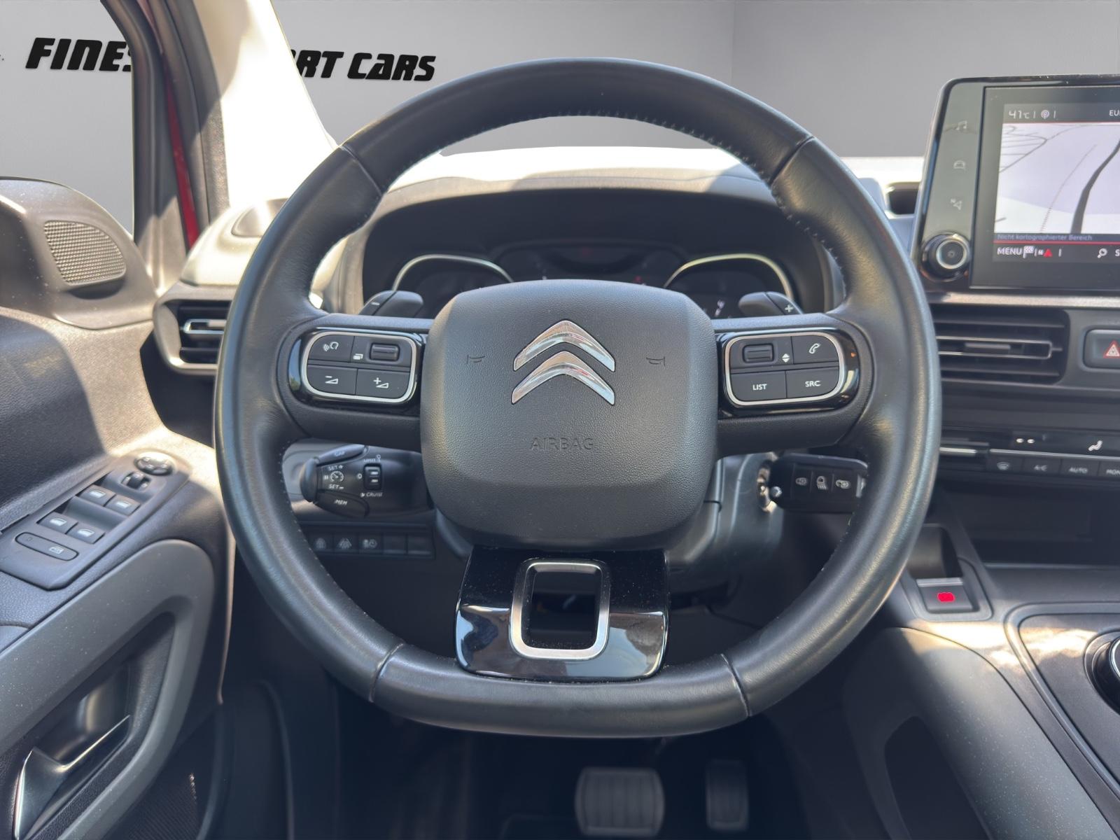 Citroën Berlingo Autom. AHK Kamera LED Navi Pano Spurhal