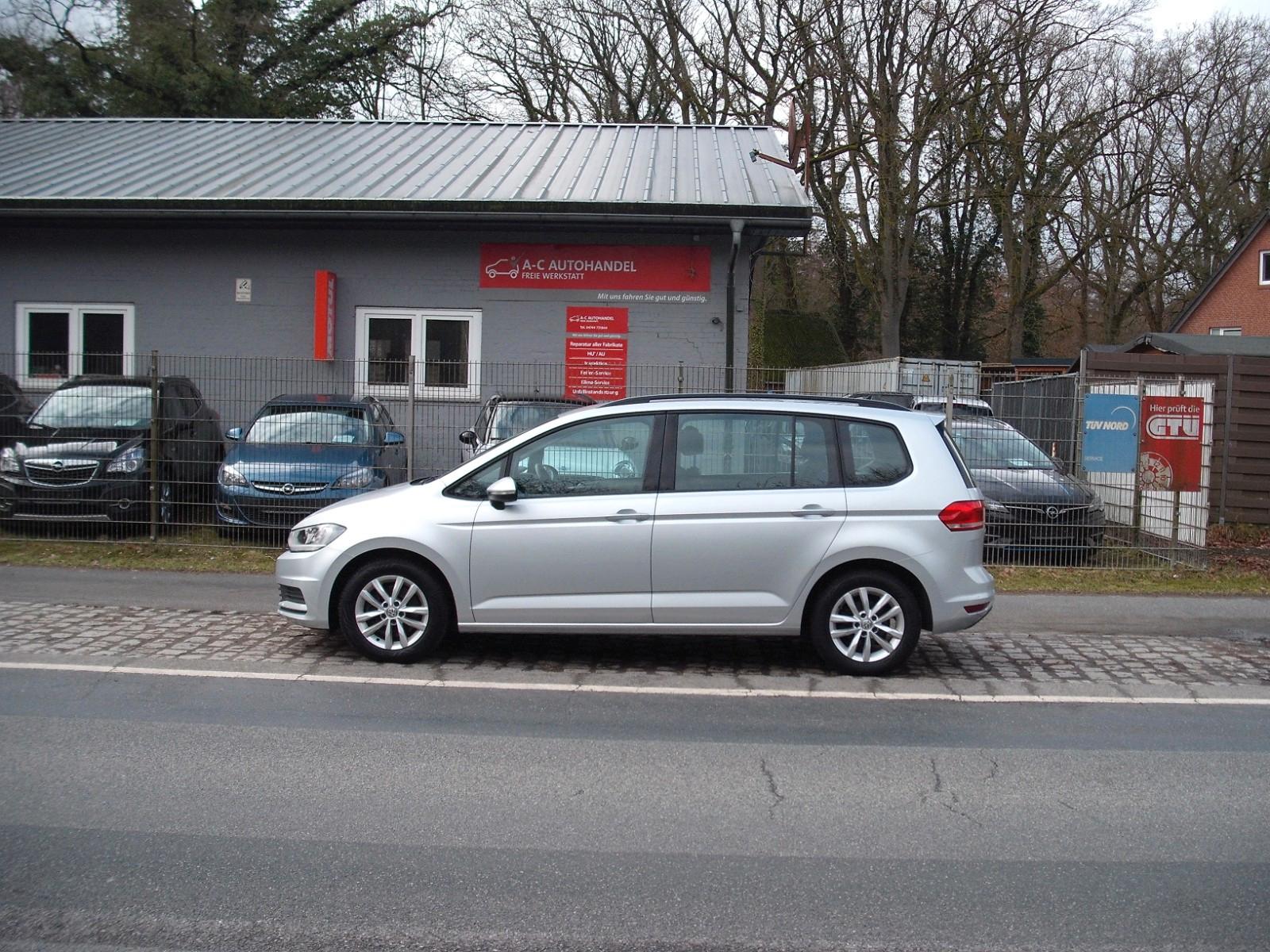 Volkswagen Touran 1.5 TSI ACT OPF Comfortline
