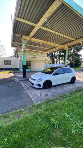 Volkswagen Golf 2.0 TSI GTI Perfomance PANO/SITZH/KLIMAAUTO