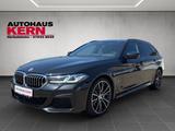 BMW 530 i touring M Sport "Autom.,Panodach,HeadUp" - BMW 530 Gebrauchtwagen in Freiburg