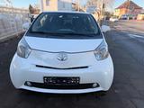 Toyota iQ + *Navi,Scheckheft gepflegt,1Hand* - Toyota IQ Gebrauchtwagen