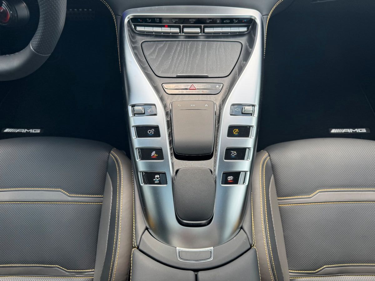 Fahrzeugabbildung Mercedes-Benz AMG GT S AirM+Burm+Standh+HUD+360+VOLL