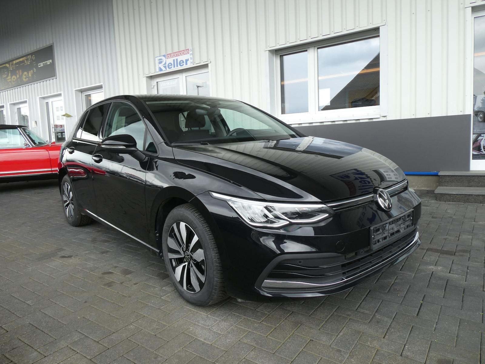 Volkswagen Golf VIII Lim. Move, LED, Navi TÜV neu