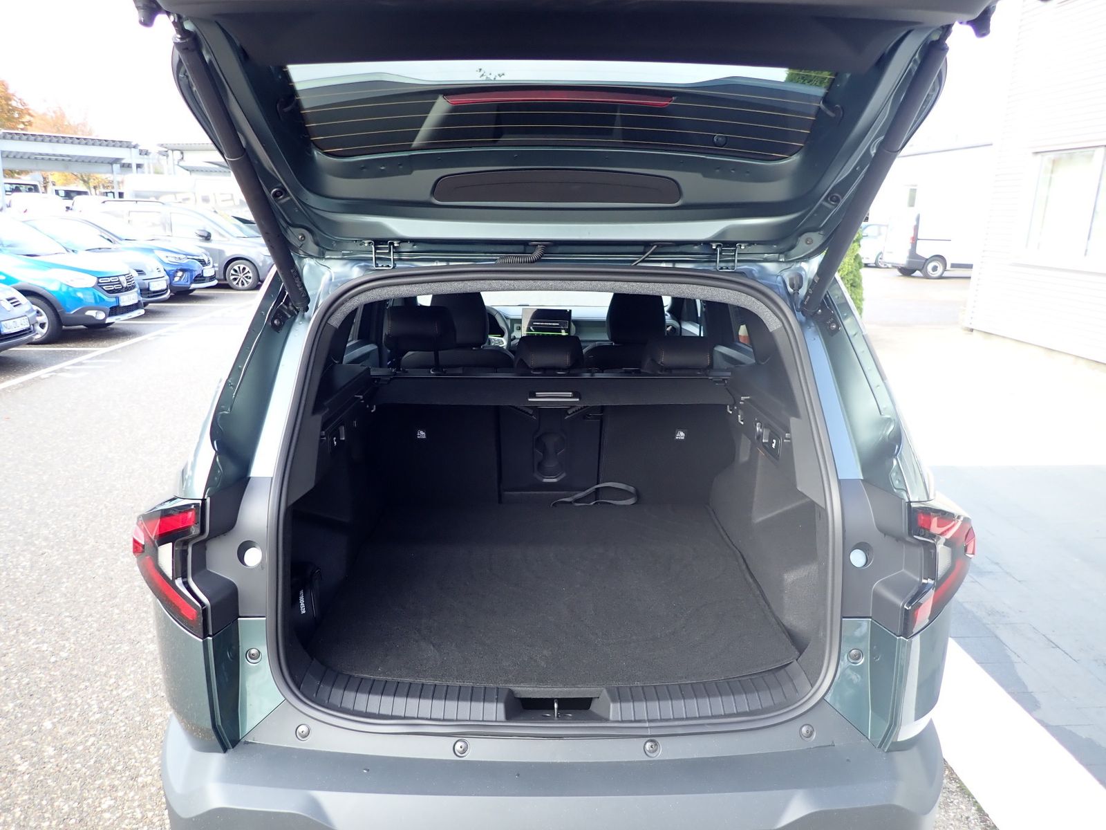 Fahrzeugabbildung Dacia Bigster Extreme TCe 140