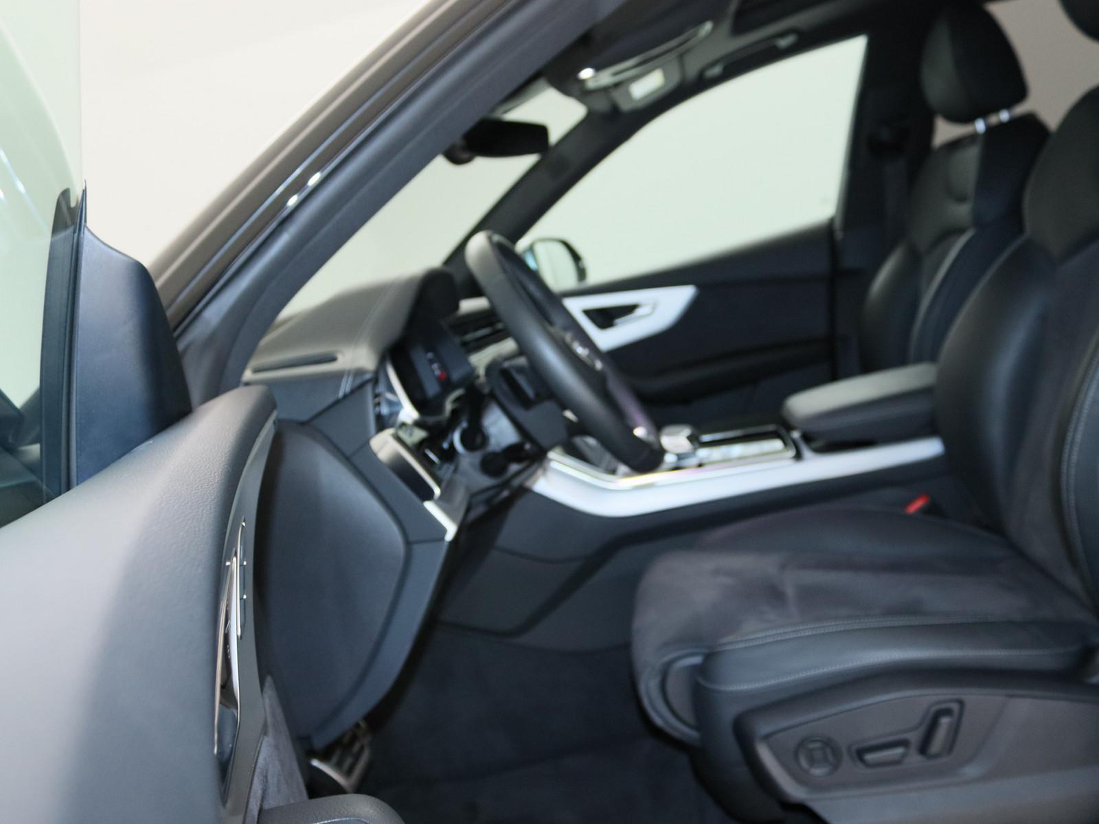 Audi SQ8 4.0 TFSI quattro AHK 360° MATRIX-LED PANO
