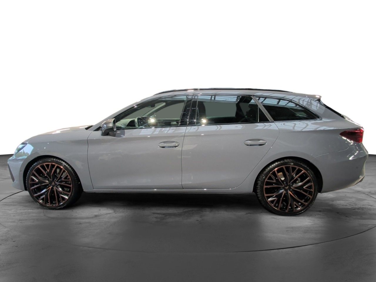 Cupra Leon Sportstourer VZ 4Drive AHK+SENNH+ACC+MTRX imagem 2