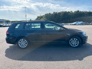 Volkswagen Golf - 5