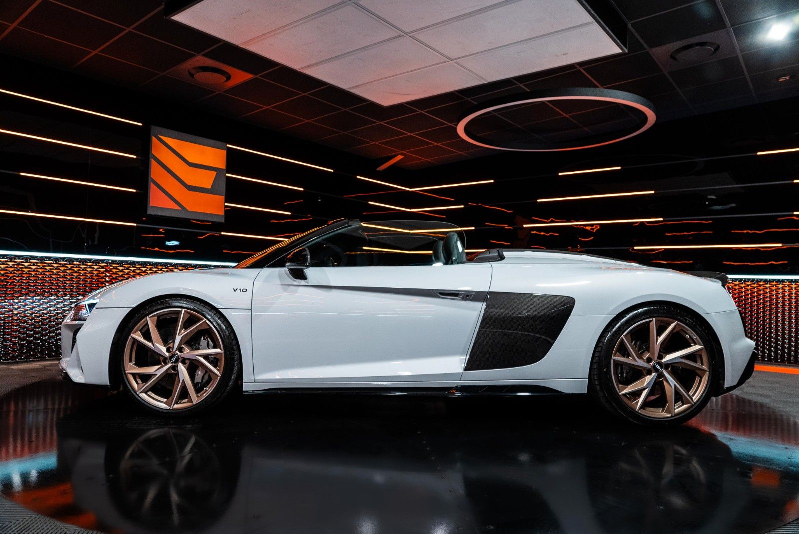 Audi R8 Spyder Quattro Performance*Carbon*B&O imagem 2