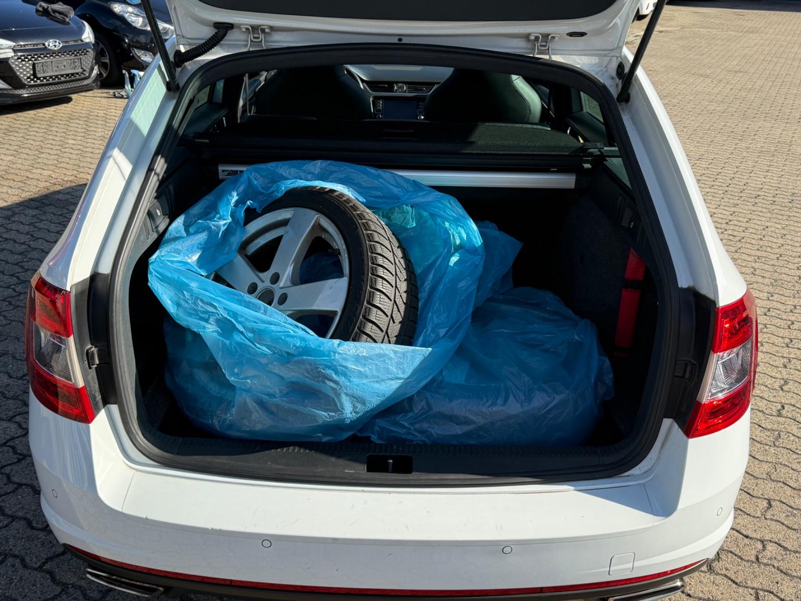Skoda Octavia 2015 — photo 10