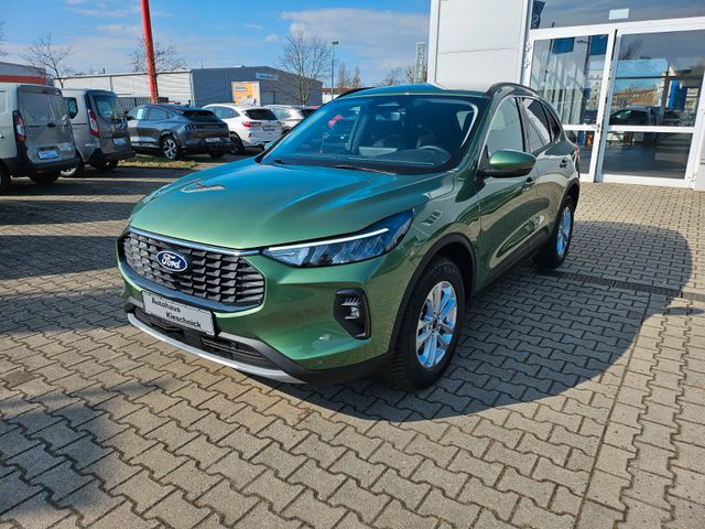 Ford Kuga Hybrid Titanium