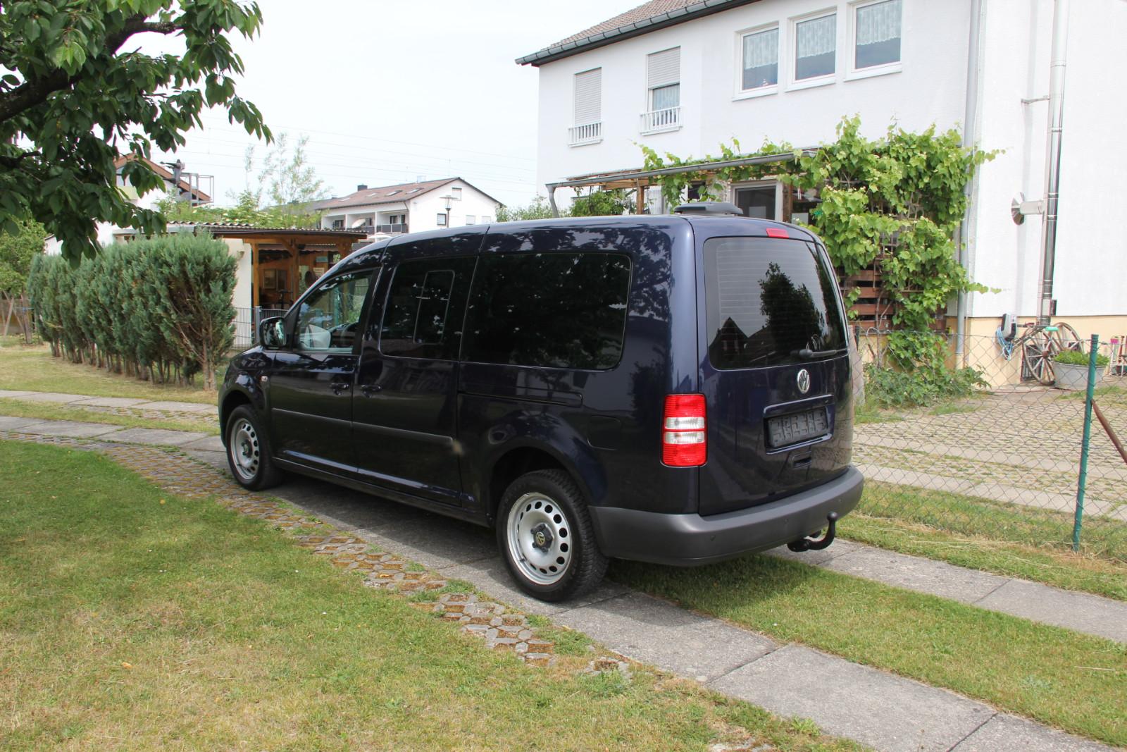 Volkswagen Caddy Maxi Trendl Automatic SHZ PDC Klima 2x Sch