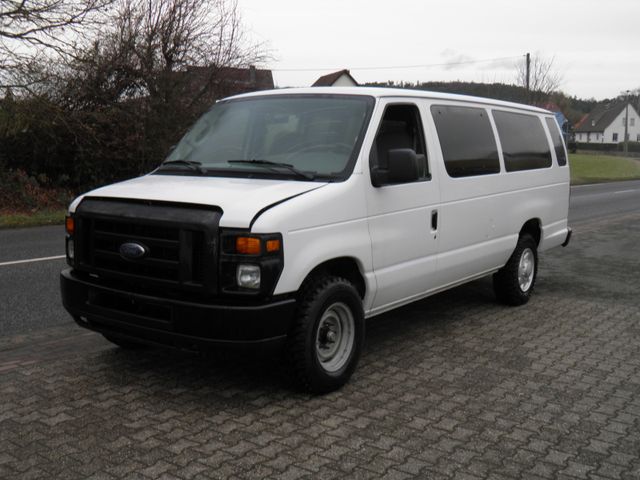 Ford Econoline E 350 V8 1.HAND