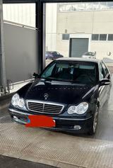 Mercedes-Benz C 320 4MATIC AVANTGARDE Avantgarde - Mercedes-Benz C 320 von privat