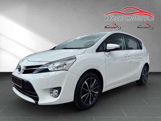 TOYOTA Verso