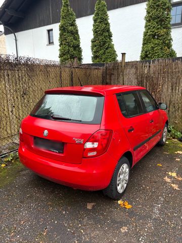 Skoda Fabia 1.2 HTP, Klima, 128000km, 4 Tü...