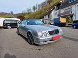 Mercedes-Benz MB CLK 230 Kompressor Bestzustand - Mercedes-Benz CLK 230 aus 2003