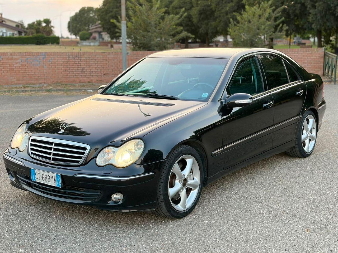 Mercedes-Benz C 220