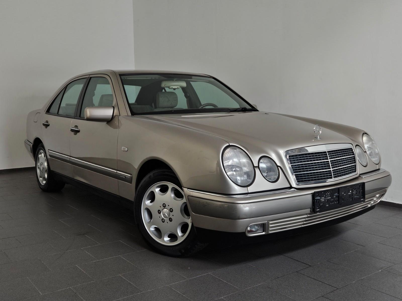 Mercedes-Benz E 320 Elegance*89.Tkm*