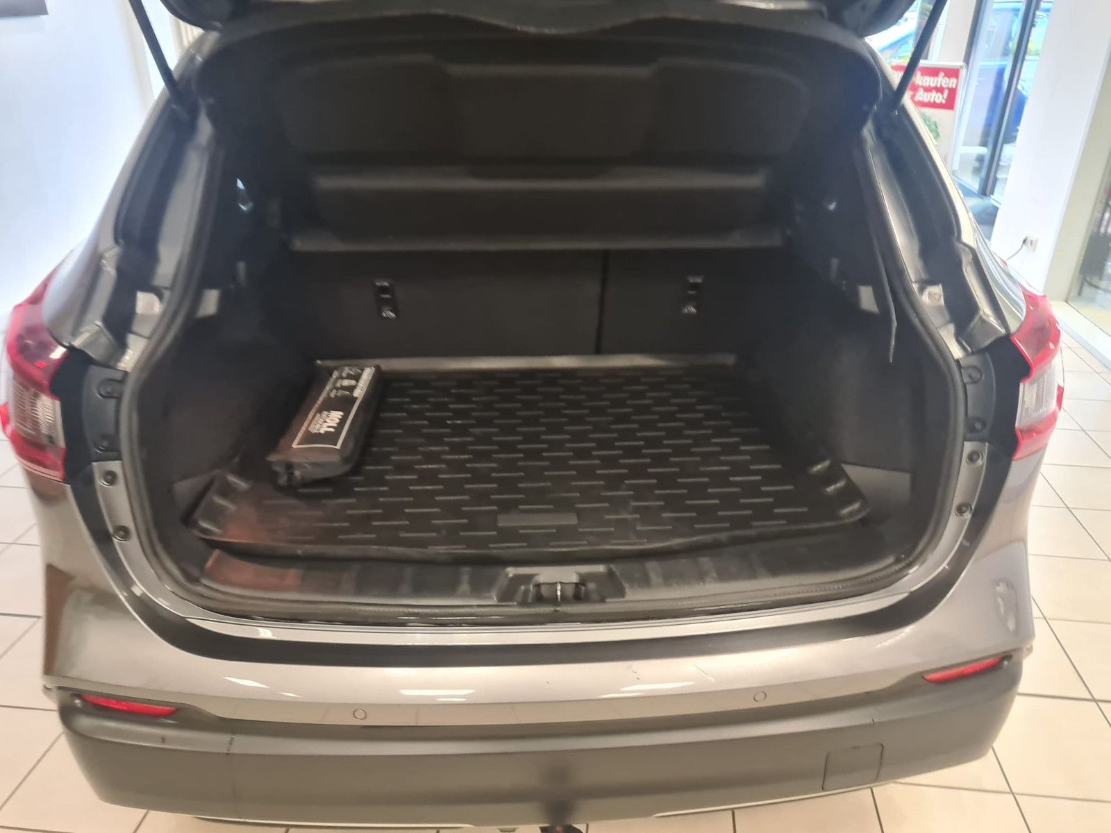Fahrzeugabbildung Nissan Qashqai Akari / VOLLLEDER / LED / KAMERA