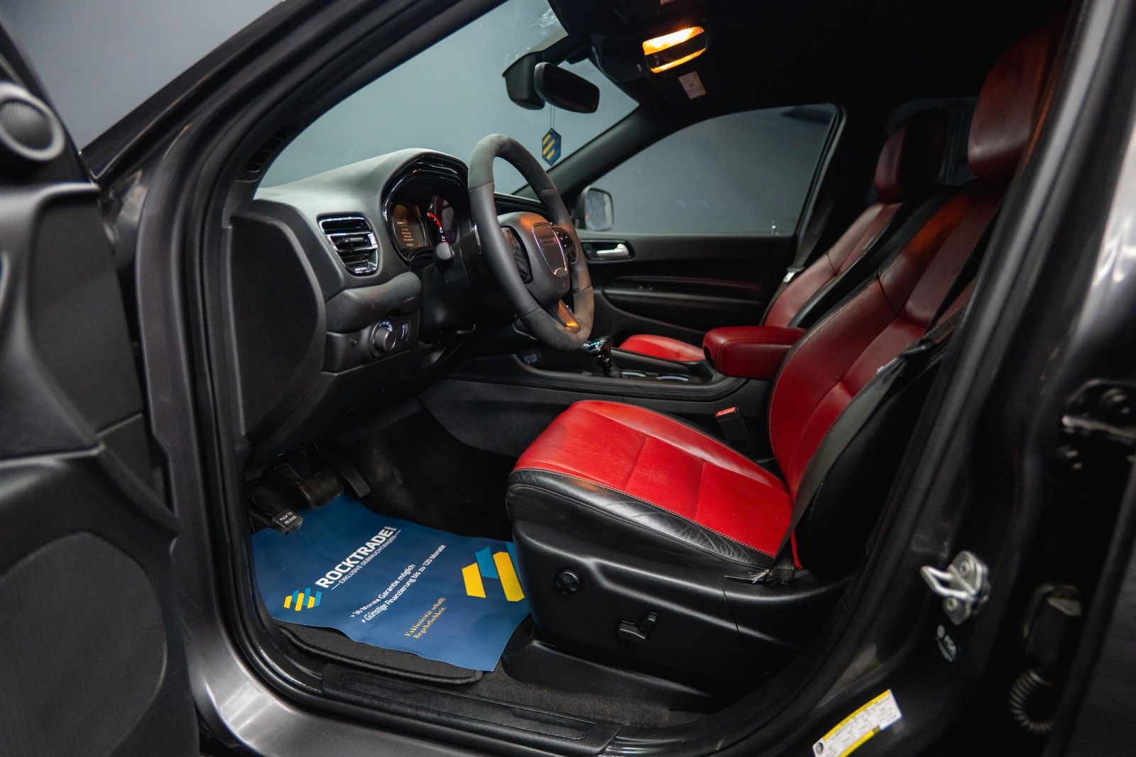 Fahrzeugabbildung Dodge Durango 5.7 V8 SRT 4x4 Night-Paket Modell 22 19%