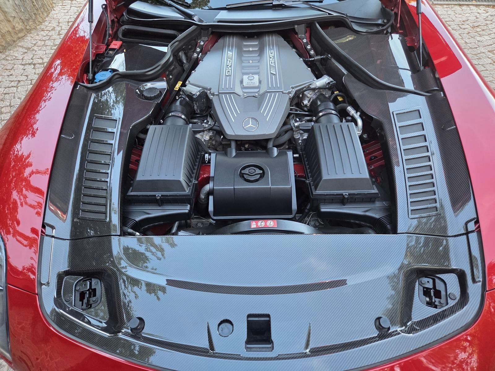 Fahrzeugabbildung Mercedes-Benz SLS AMG/BRD/Fast wie neu/Full Carbon/1A Historie