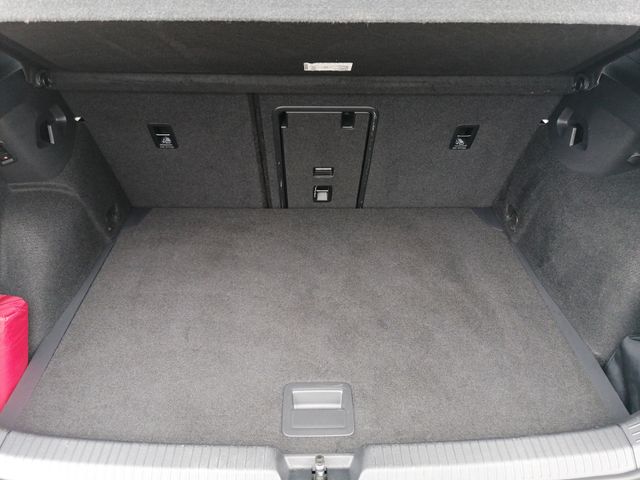 Golf VIII GTD 2.0 TDI DSG AHK+LEDER+STHZ+DCC+