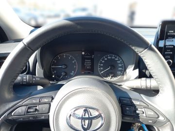 Toyota Yaris - 10