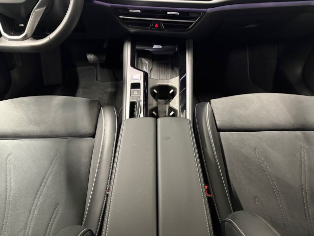 Passat Variant Elegance 2.0 TDI DSG IQ.LIGHT RFK