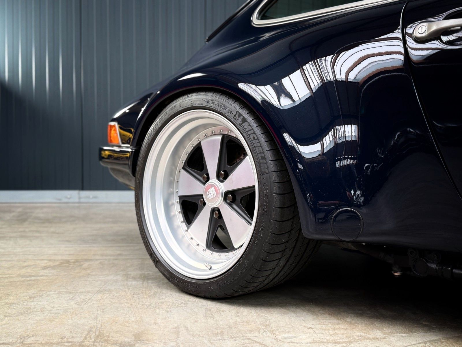 Fahrzeugabbildung Porsche 911 RSR Hommage 964 Backdate + 3.8l + 1.198 km