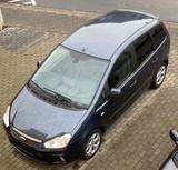 Ford C-Max 1,8 Ghia Ghia - gebrauchte Ford C-Max aus dem Jahr 2009