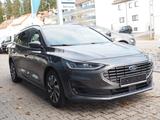 Ford Focus Turnier Titanium LED/Standheizung/SHZ/Klim - Ford Focus mit Diesel-Antrieb: ST