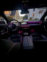 Mercedes-Benz Panorama AMG Line Scheckheft gepfl - weiße Mercedes-Benz CLA 220 Shooting Brake