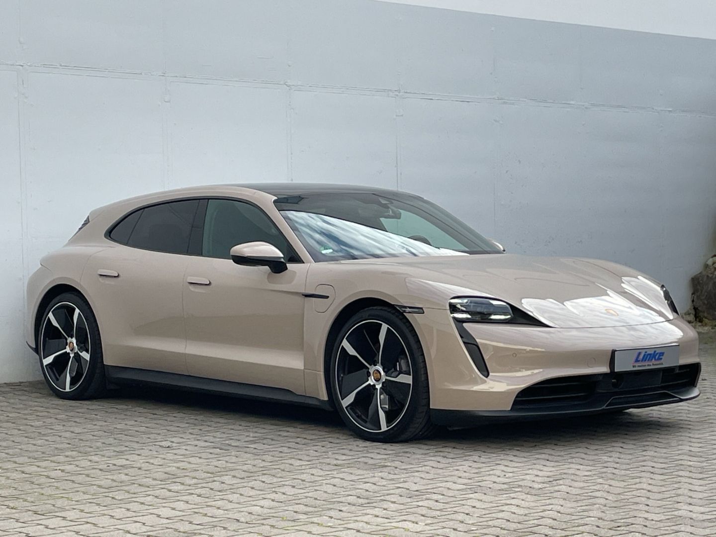 Taycan Sport Turismo Plus Approved/Pano/Bose/Air