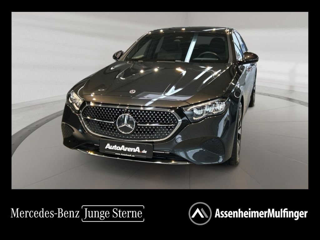 Image of Mercedes-Benz E 300
