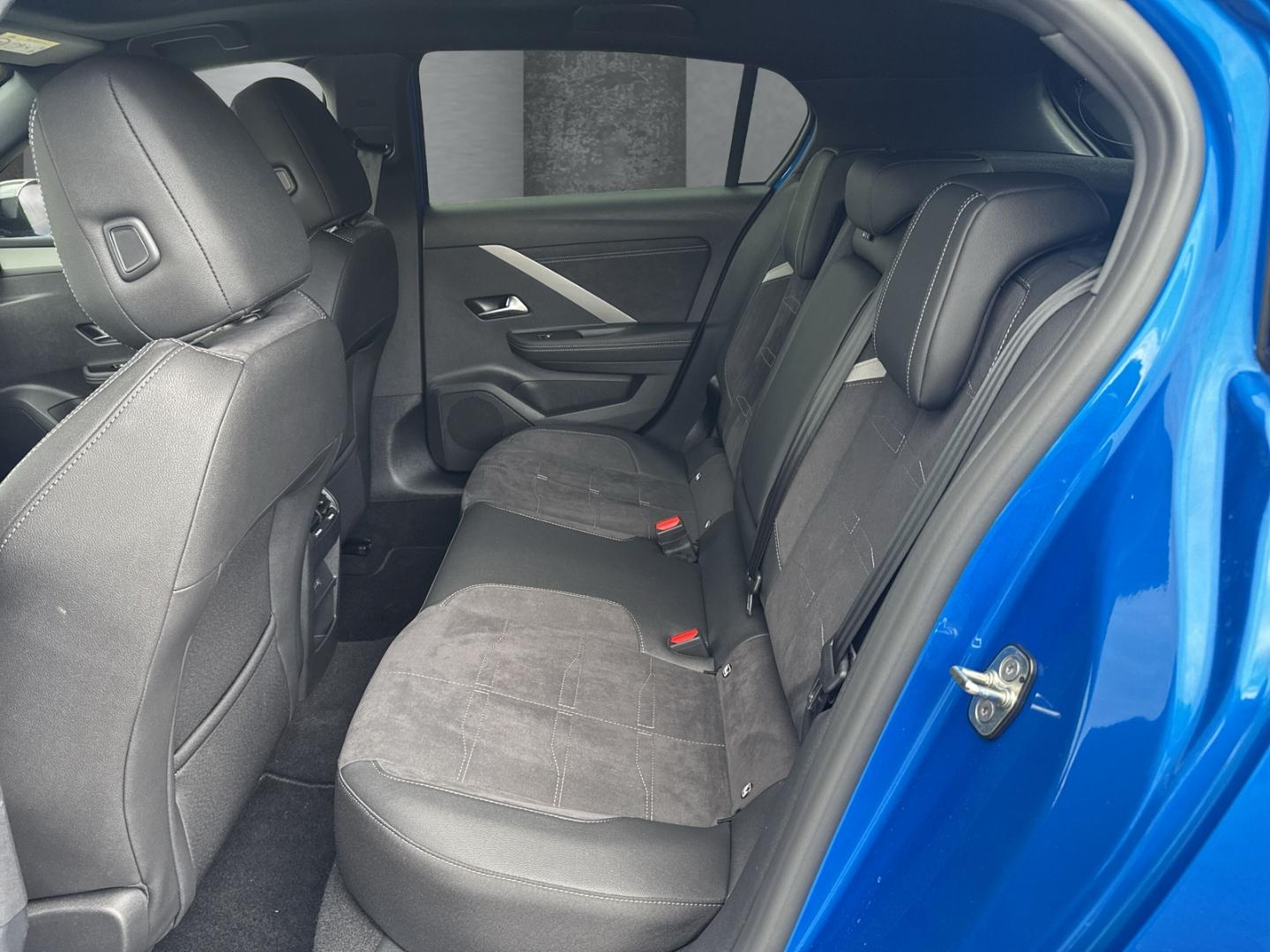 Opel Astra Electric GS inkl. 300€ Ladeguthaben El. Pa