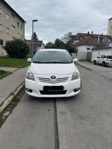 Toyota AR2 (Verso 2.2 D-4D) - Toyota Verso AR2