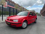 Volkswagen Golf 1.4 Comfortline*Tüv Neu*Wenig KM*Top * - Volkswagen Golf aus 1999: Golf4