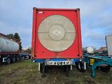 Schmitz Cargobull Tankchassis mit Tankcontainer, 375.678 Km - Angebote